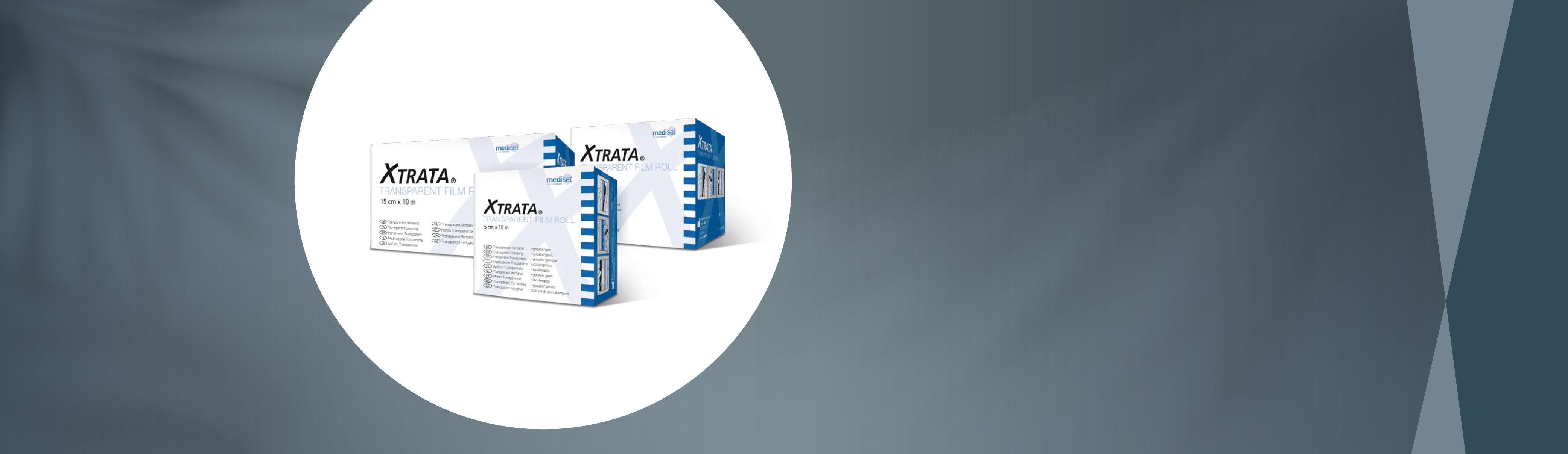 Im Fokus die drei verschiedenen Verpackungsgrößen des Produktes Xtrata® von mediset clinical products, stehend als Gruppe.